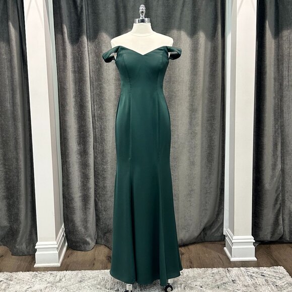 Pine Crepe de Chine Fitted Off the Shoulder Gown Style Eve 32331 Size 8 - Picture 1 of 3